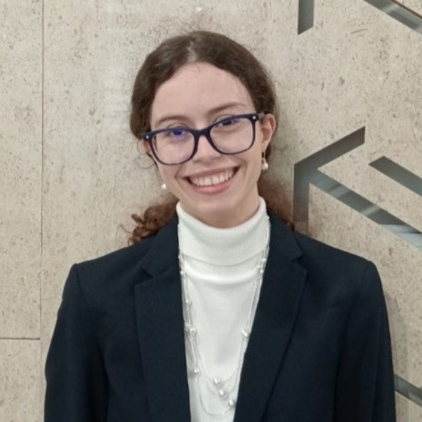 Alice Parrinha, Volunteer