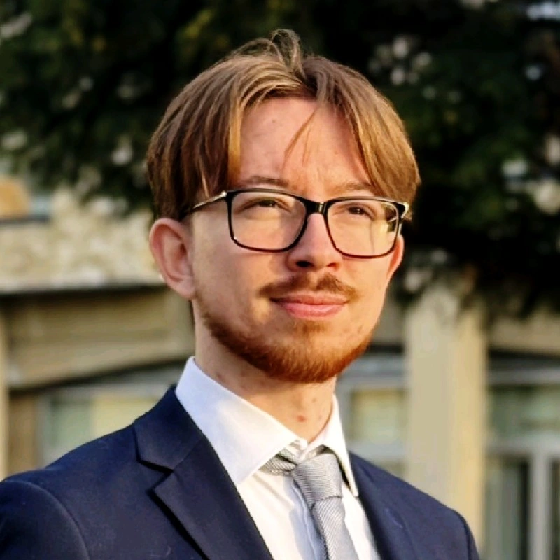 Julien Sireau, Advisor